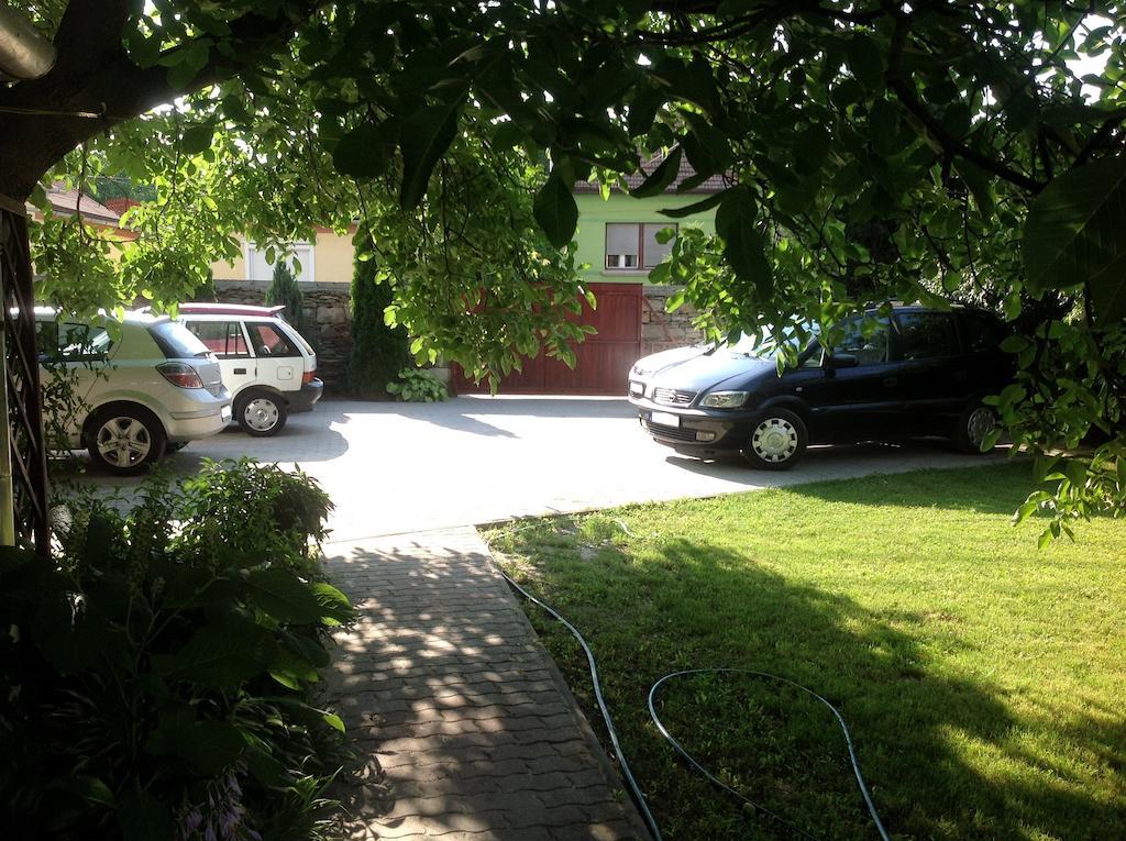 Majnar Villa Apartmanhaz Bogacs Exterior photo