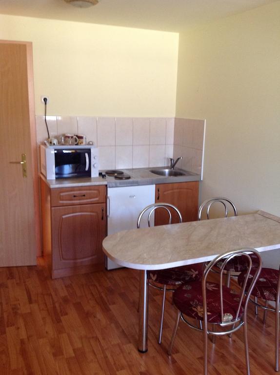Majnar Villa Apartmanhaz Bogacs Exterior photo