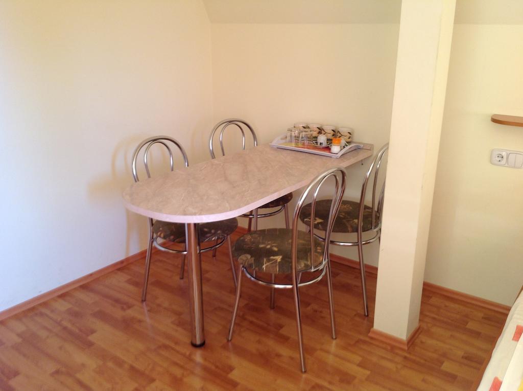 Majnar Villa Apartmanhaz Bogacs Room photo